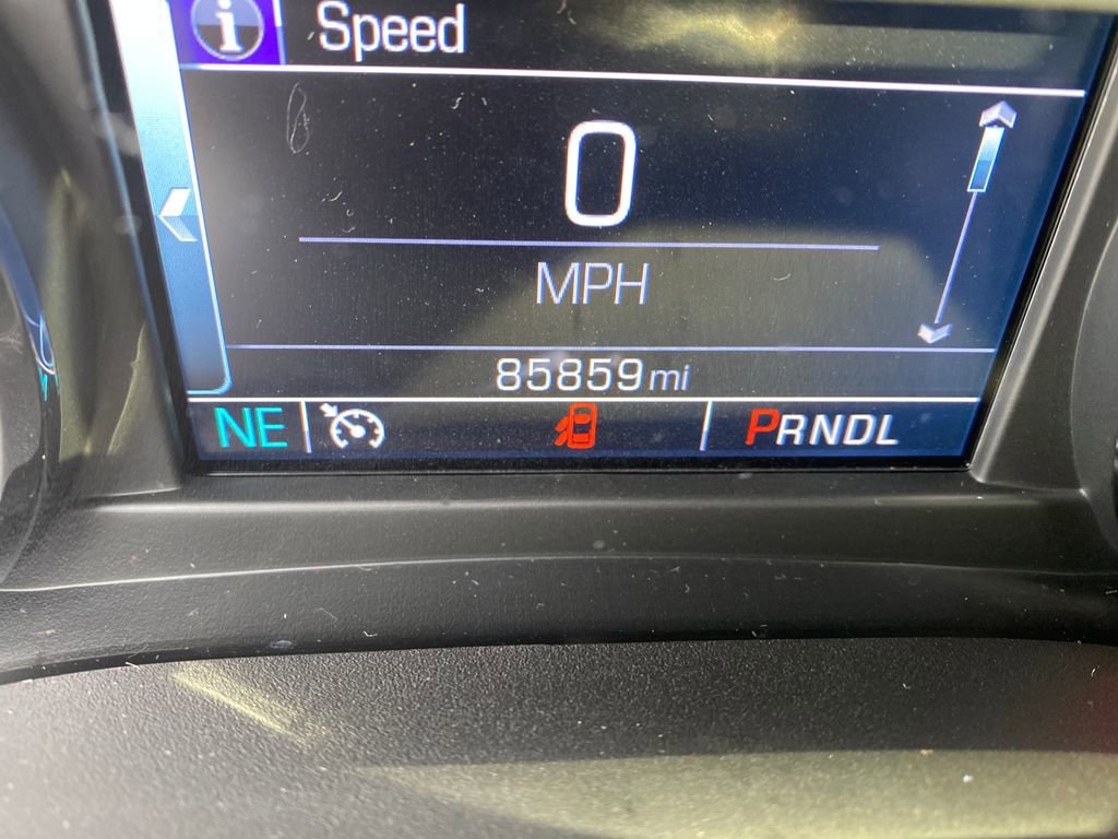 Used 2020 Chevrolet Suburban LT image 17