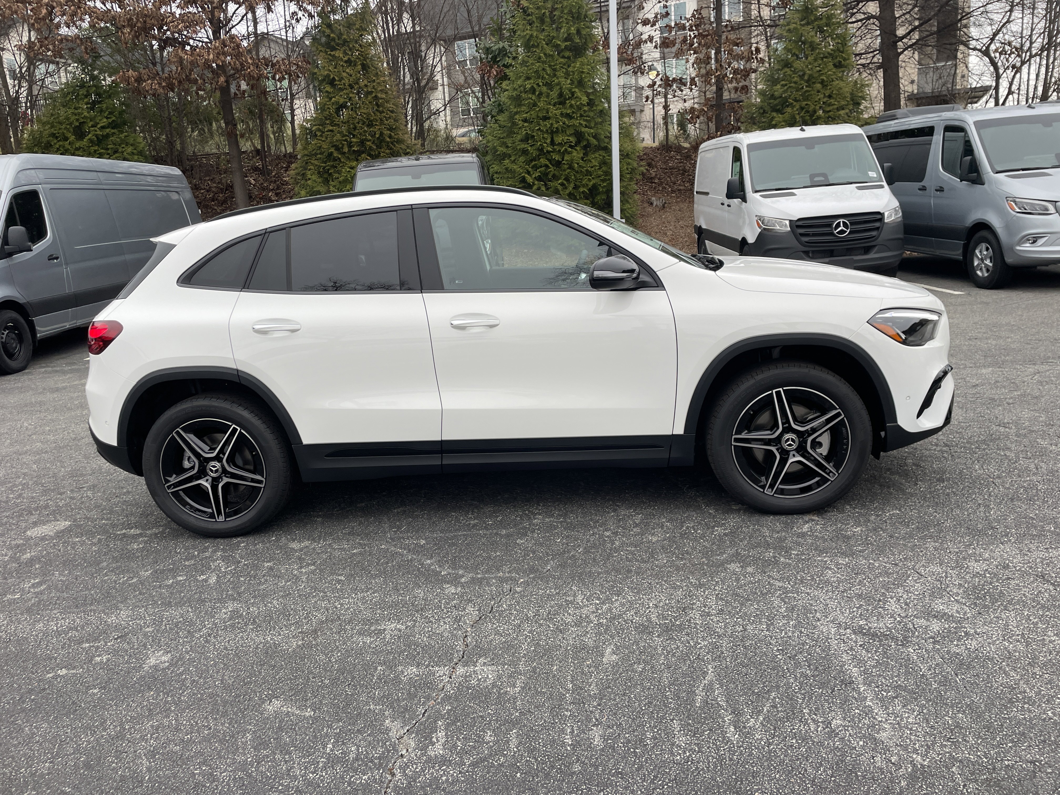 New 2026 Mercedes-Benz GLA 250 4MATIC image 5