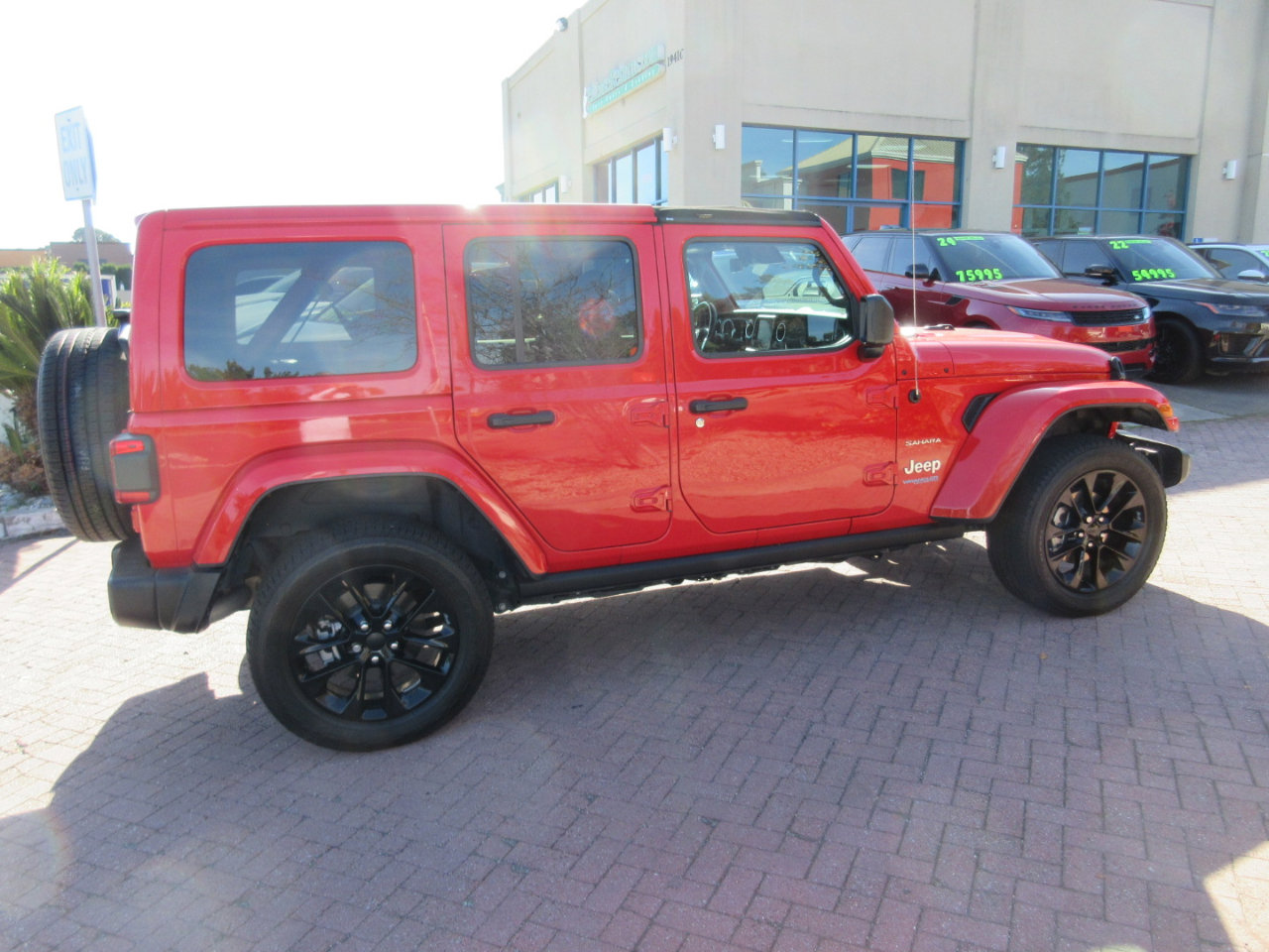 Used 2021 Jeep Wrangler Unlimited Sahara w/ Cold Weather Group image 60