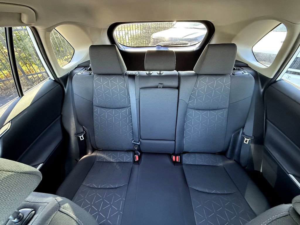 Used 2024 Toyota RAV4 XLE image 26