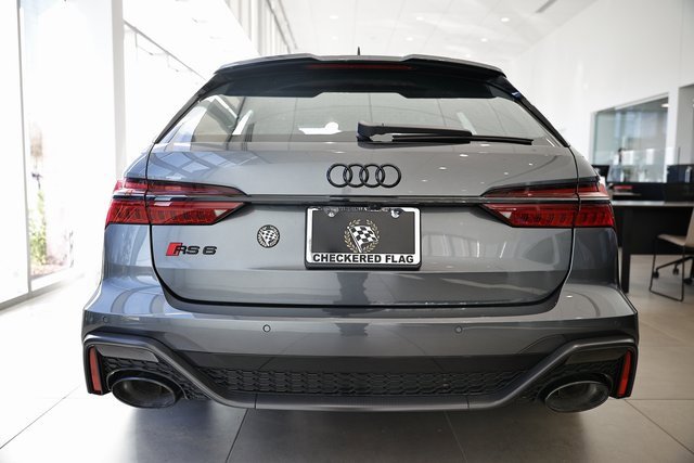 New 2025 Audi RS 6 performance image 10