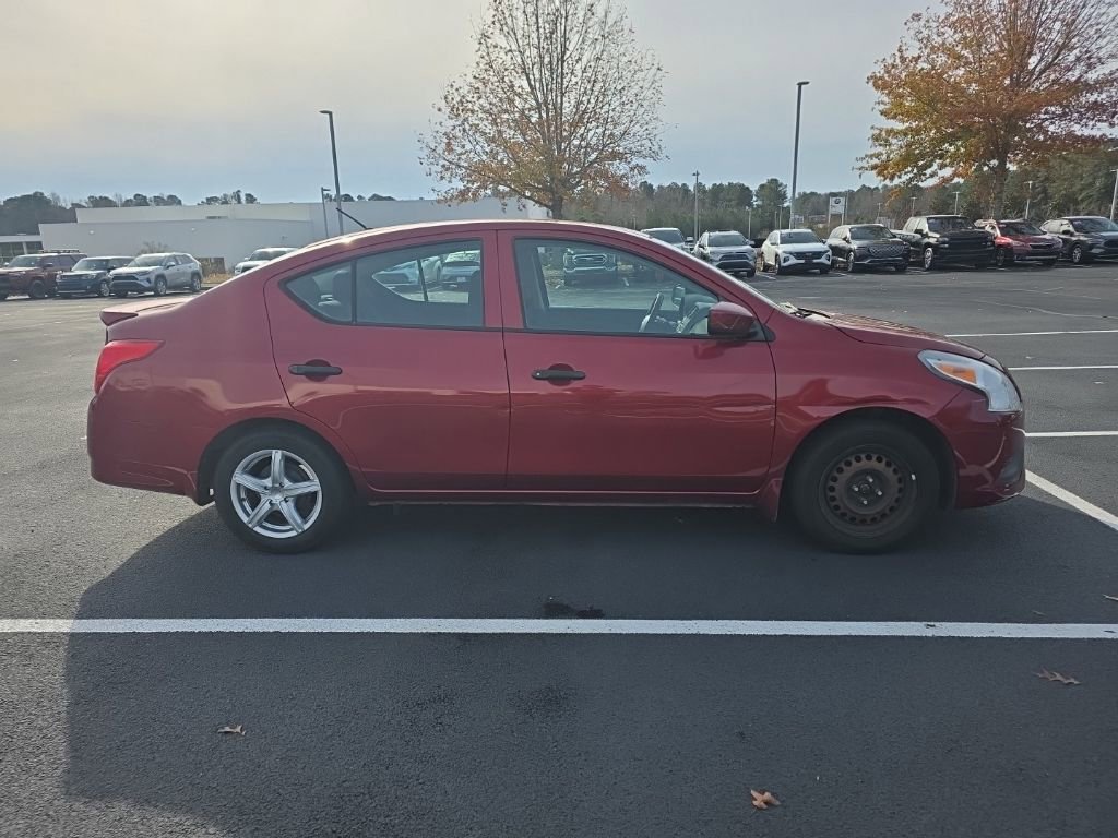 Used 2017 Nissan Versa S Plus image 9