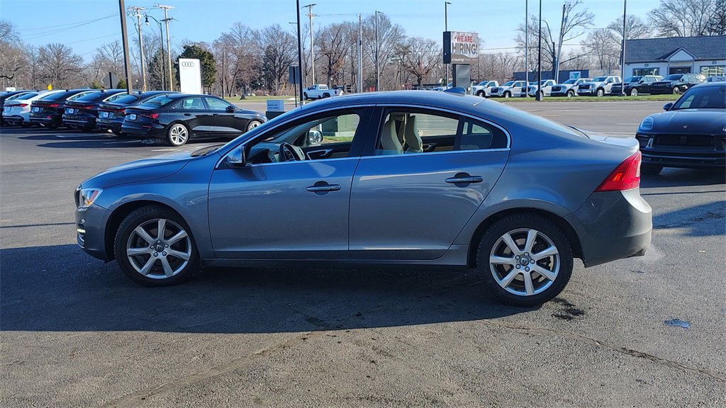 Used 2016 Volvo S60 T5 Premier image 5