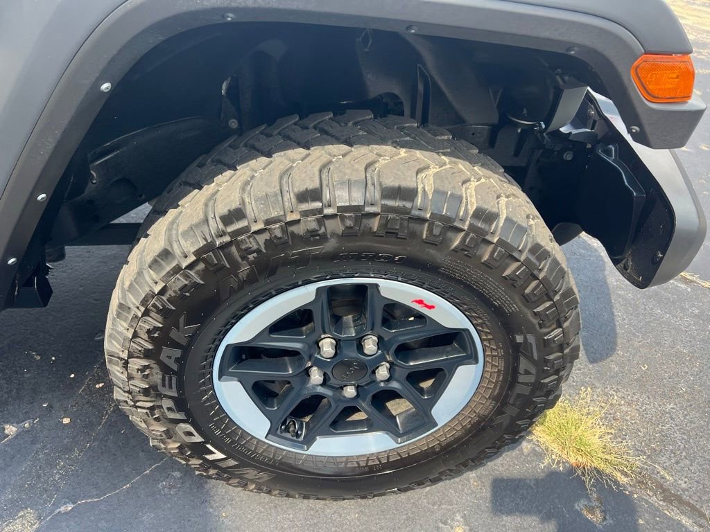 Used 2021 Jeep Wrangler Unlimited Rubicon w/ Cold Weather Group image 13