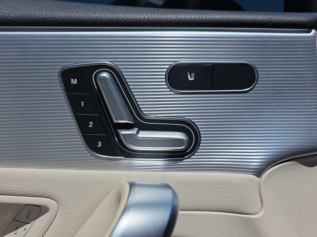 Certified 2020 Mercedes-Benz A 220 image 11