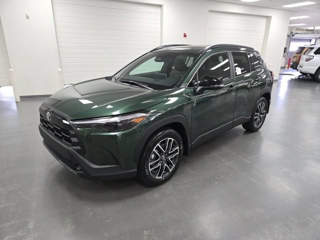 New 2026 Toyota Corolla Cross XLE w/ Convenience Package FWD image 2