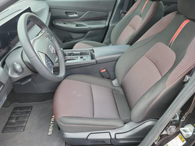 Used 2026 Nissan Sentra SR w/ Floor Mat Package FWD image 9