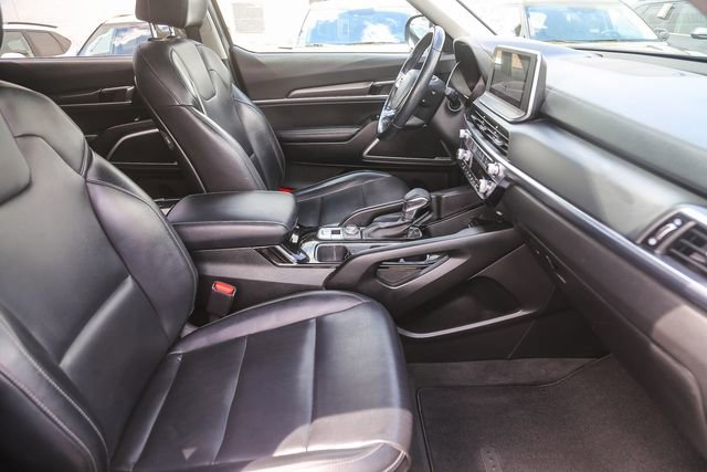 Used 2022 Kia Telluride LX AWD/4WD image 18