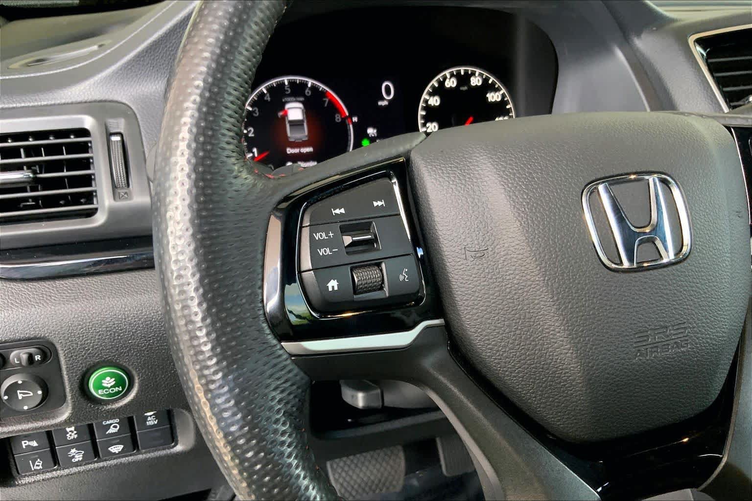 Used 2024 Honda Ridgeline Black Edition image 24