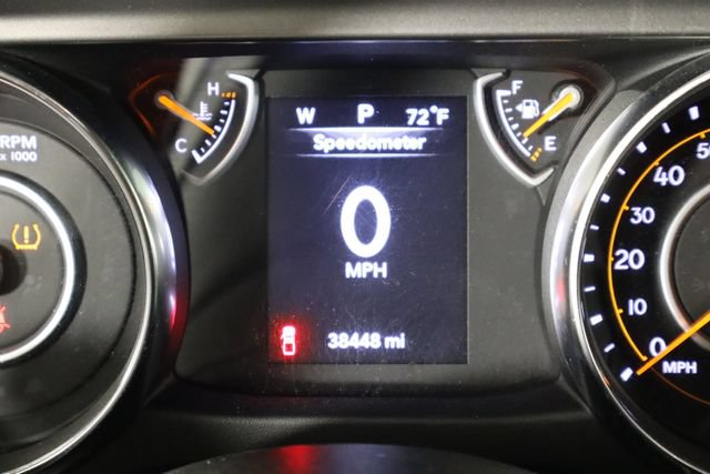 Used 2023 Jeep Gladiator Sport AWD/4WD image 37