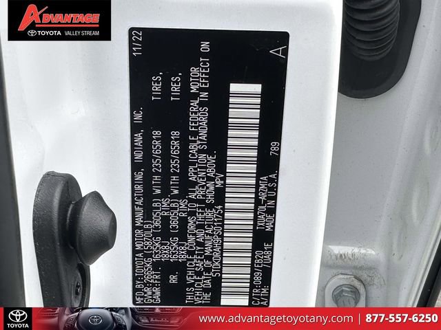 Used 2023 Toyota Highlander XLE image 23