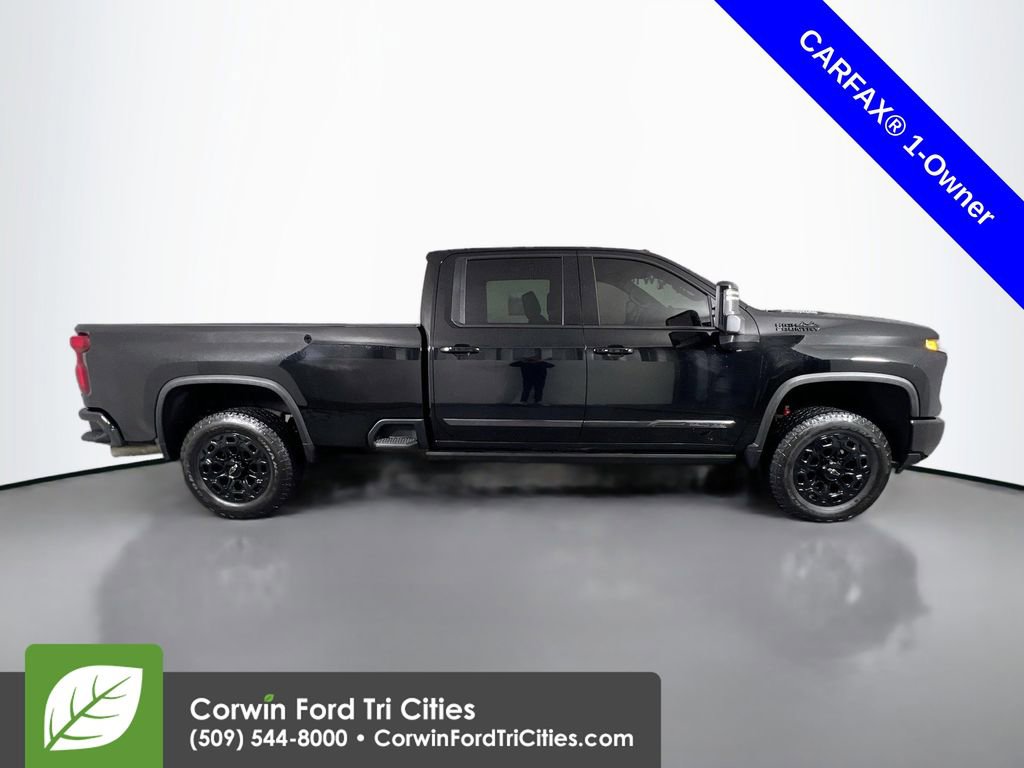 Used 2024 Chevrolet Silverado 3500 High Country w/ High Country Premium Package image 18