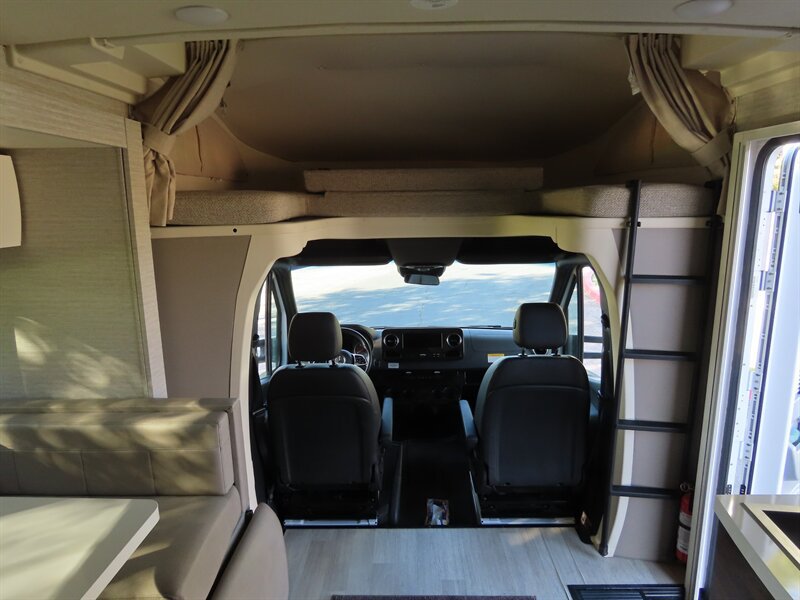 Used 2019 Mercedes-Benz Sprinter 170 image 40