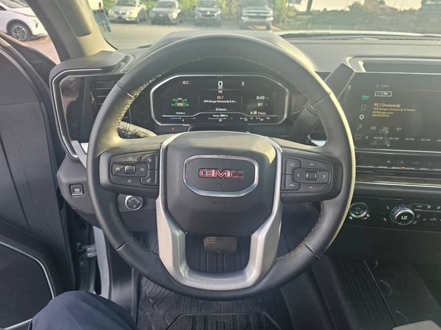 Used 2024 GMC Sierra 1500 SLE AWD/4WD image 25