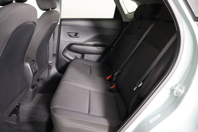 Used 2024 Hyundai Kona SEL AWD/4WD image 16