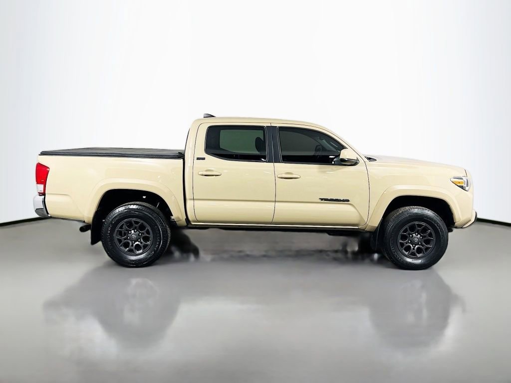 Used 2017 Toyota Tacoma SR5 image 4
