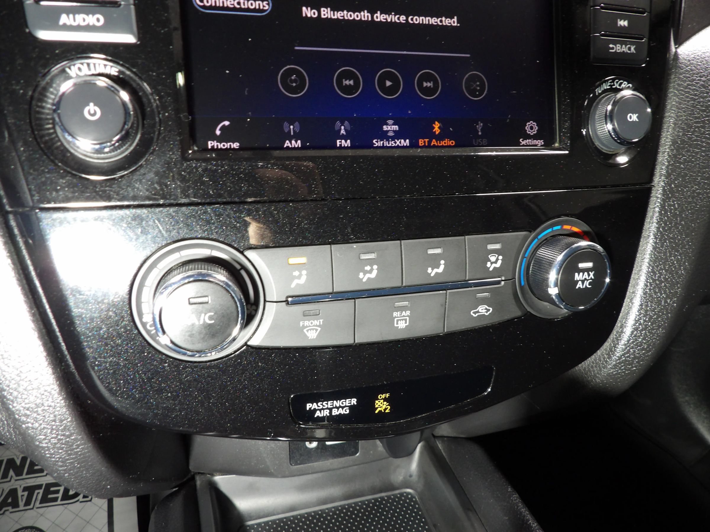 Used 2022 Nissan Rogue Sport S FWD image 15