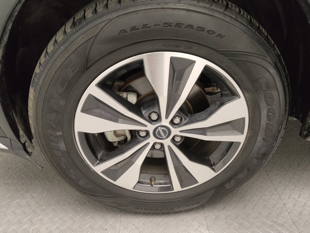 Used 2023 Nissan Murano SV image 31