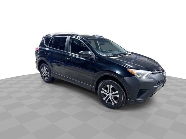 Used 2016 Toyota RAV4 LE image 2