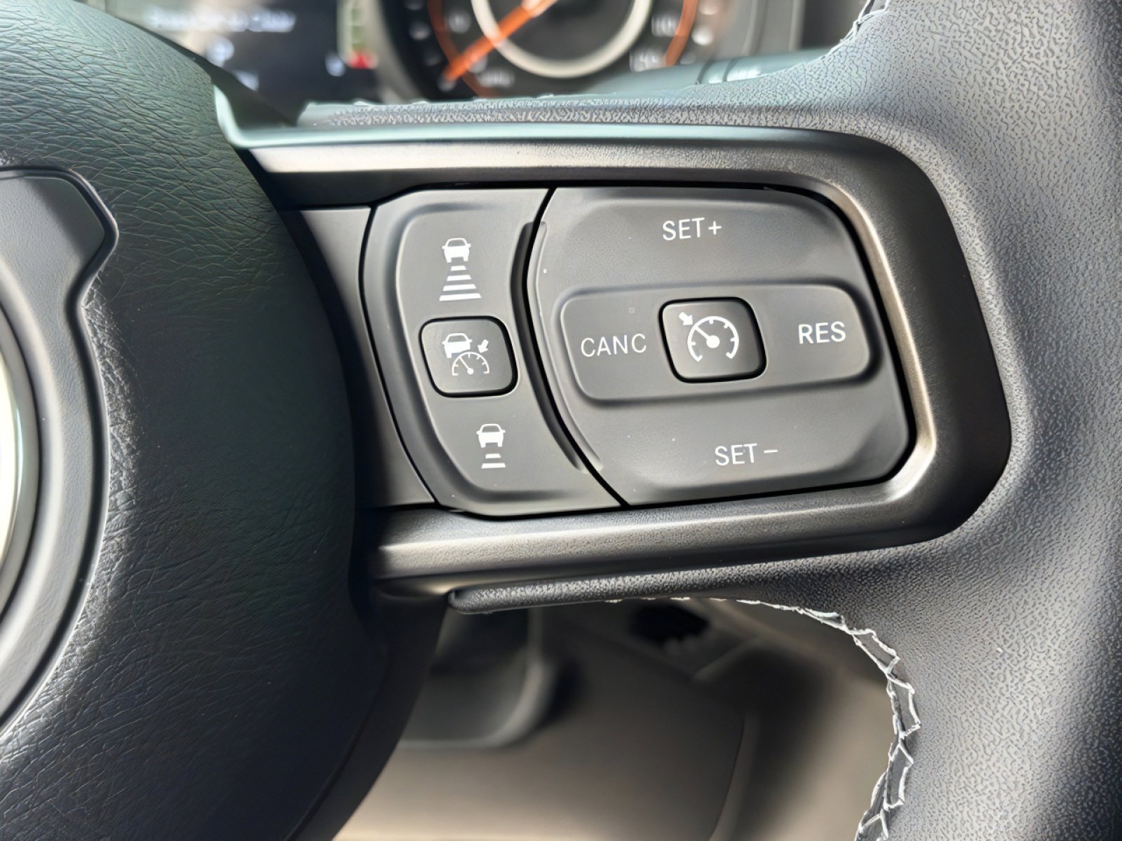 Used 2025 Jeep Gladiator Willys image 20