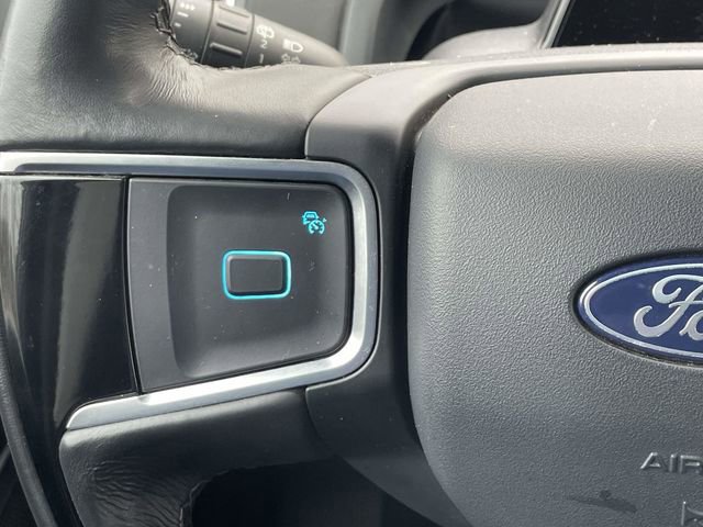 Used 2025 Ford Expedition Platinum image 37