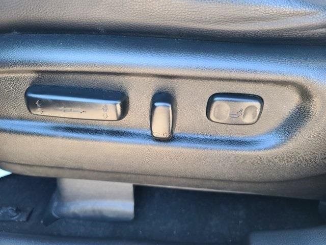 Certified 2020 Honda Ridgeline Black Edition image 9