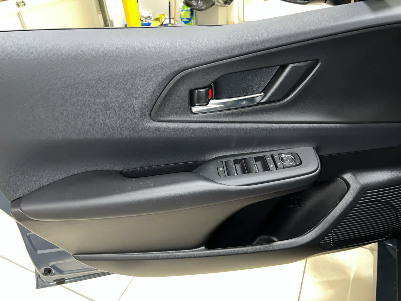 New 2026 Toyota Prius Plug-In Hybrid image 12