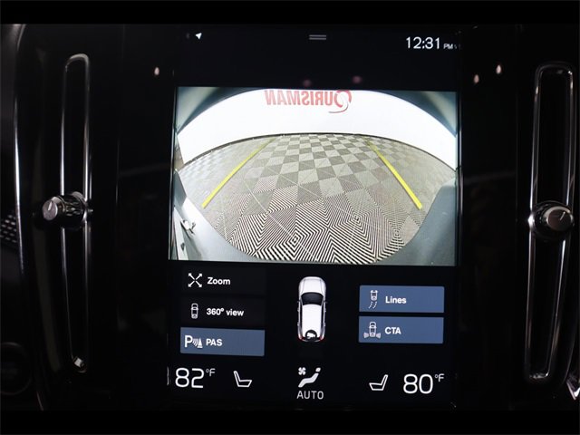 Used 2019 Volvo XC40 T5 Momentum image 30