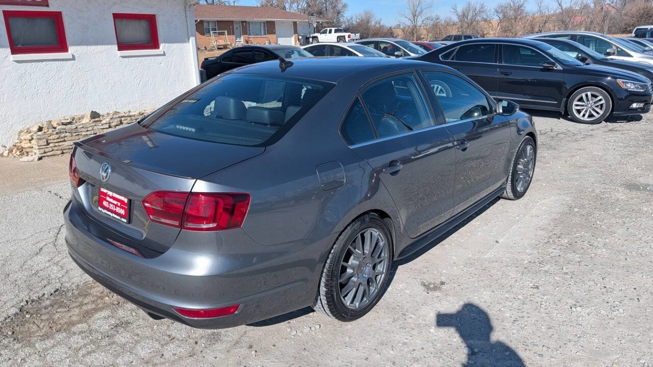 Used 2014 Volkswagen Jetta GLI Autobahn image 3