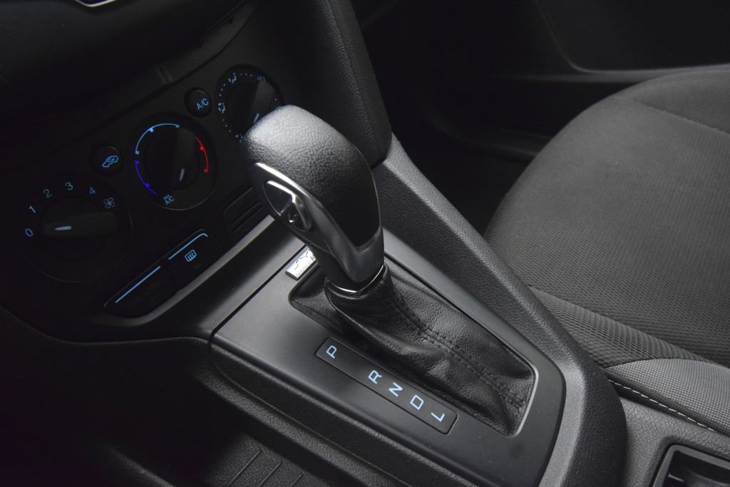 Used 2013 Ford Focus S FWD image 19