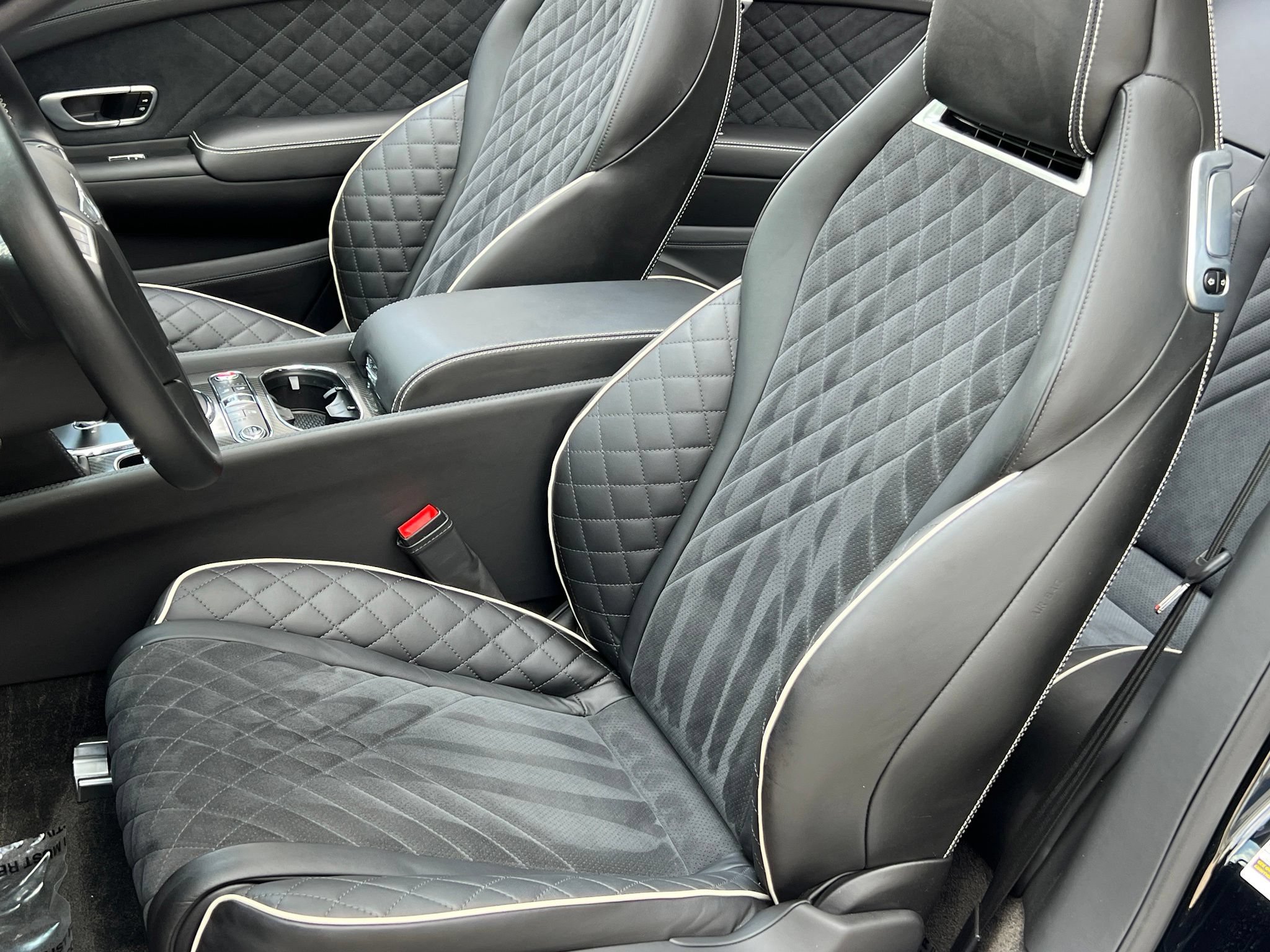 Used 2018 Bentley Continental GT Supersports AWD/4WD image 4