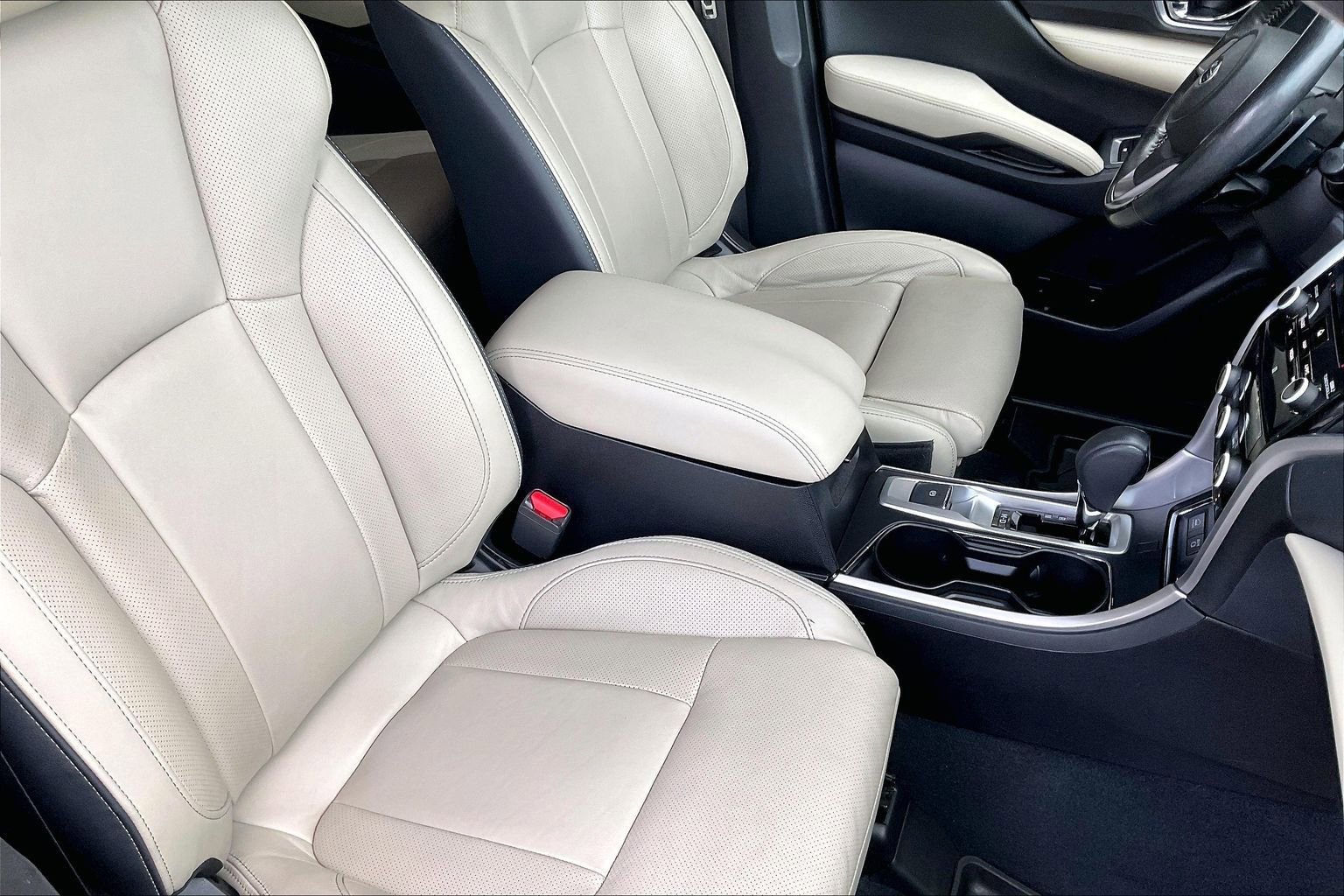 Used 2021 Subaru Ascent Limited w/ Technology Package image 22