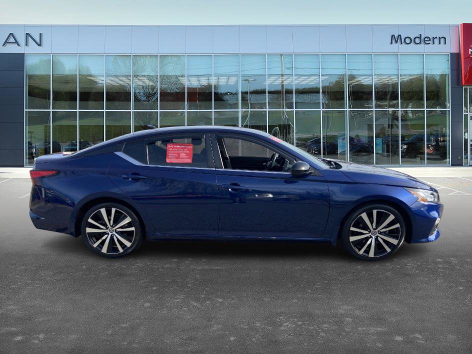 Certified 2022 Nissan Altima 2.5 SR image 4