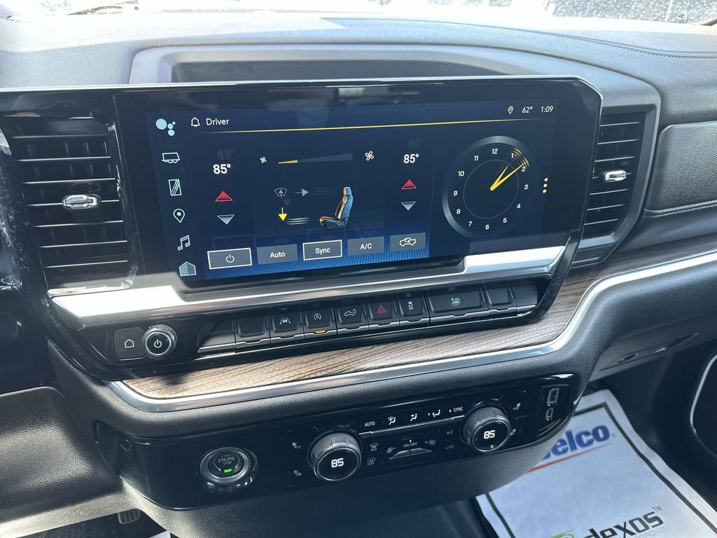 Used 2024 Chevrolet Silverado 1500 LT image 18