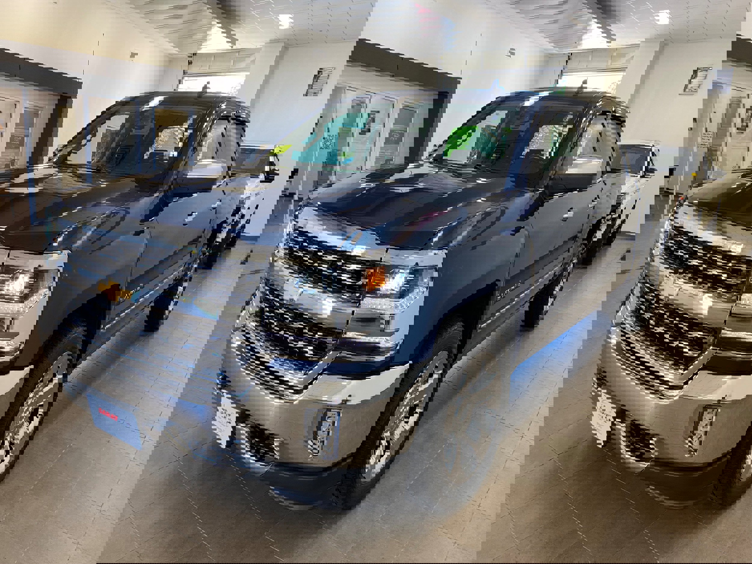 Used 2017 Chevrolet Silverado 1500 LTZ w/ Sport Package image 4