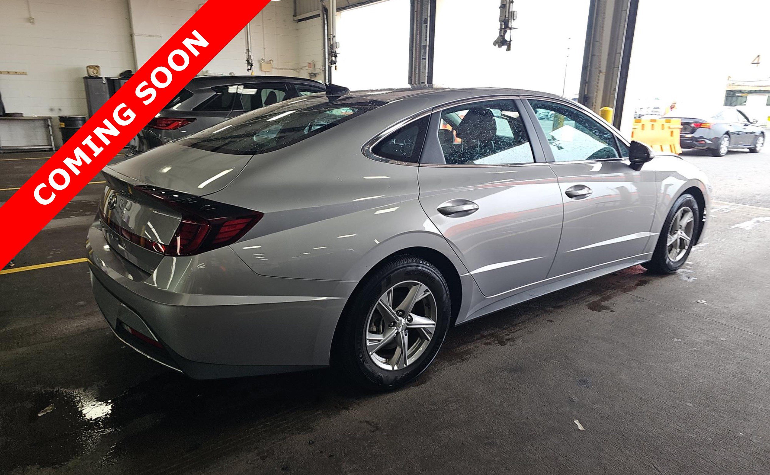 Used 2023 Hyundai Sonata SE FWD image 4