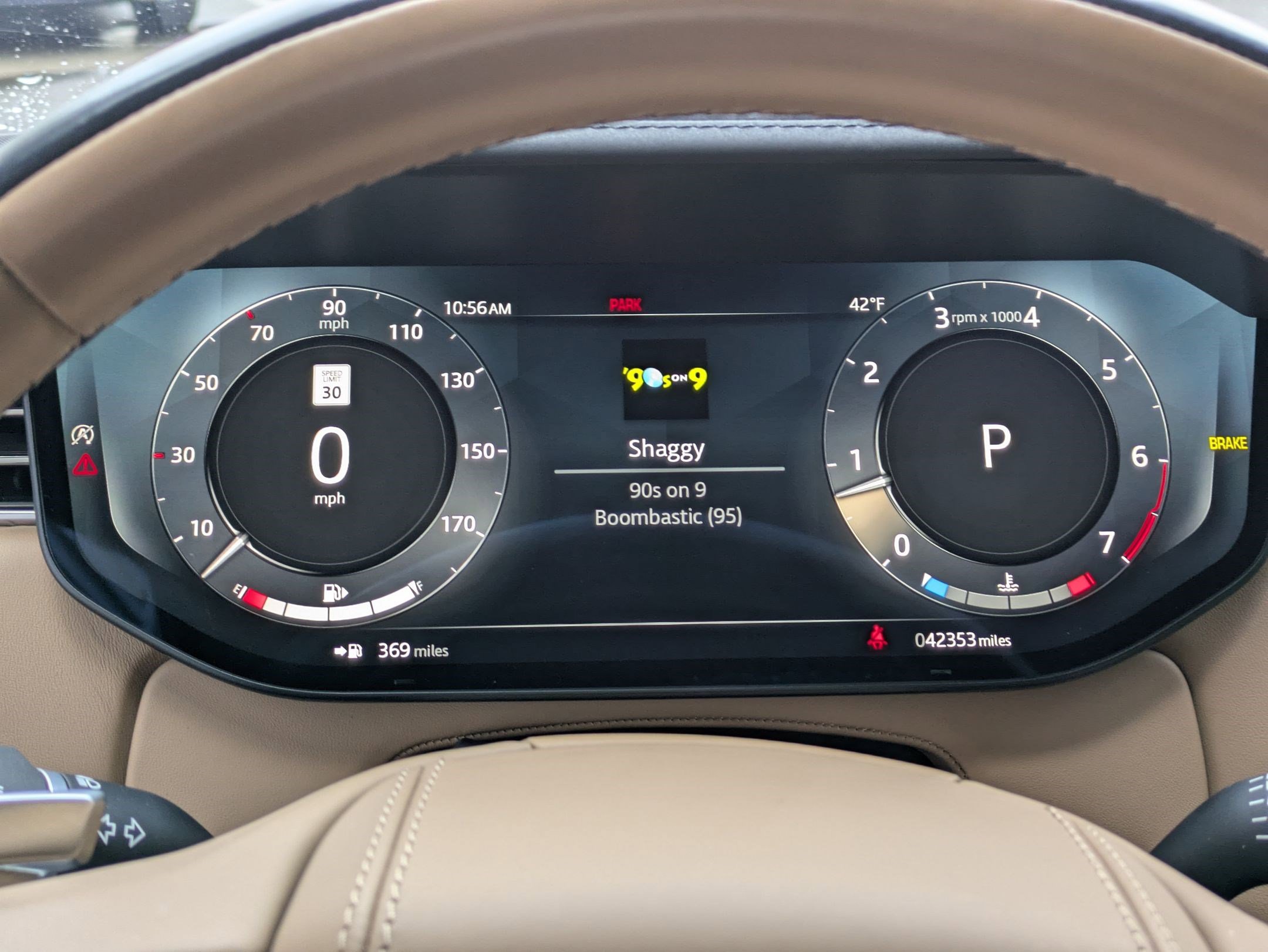 Certified 2023 Land Rover Range Rover SE image 17