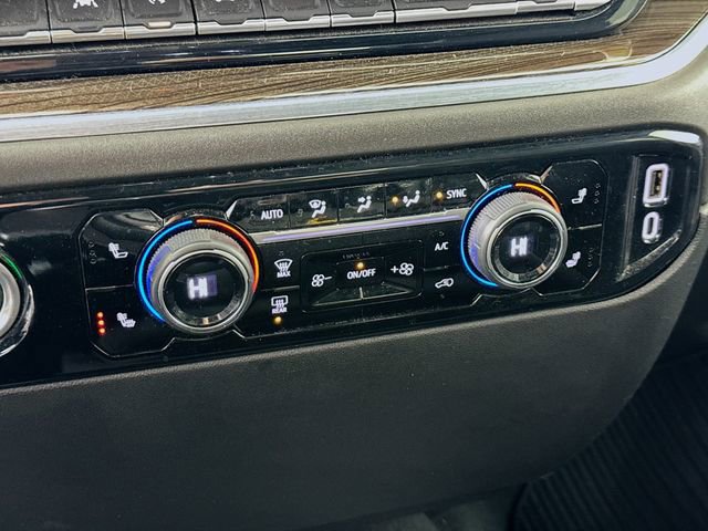 Used 2024 Chevrolet Silverado 1500 LT image 17