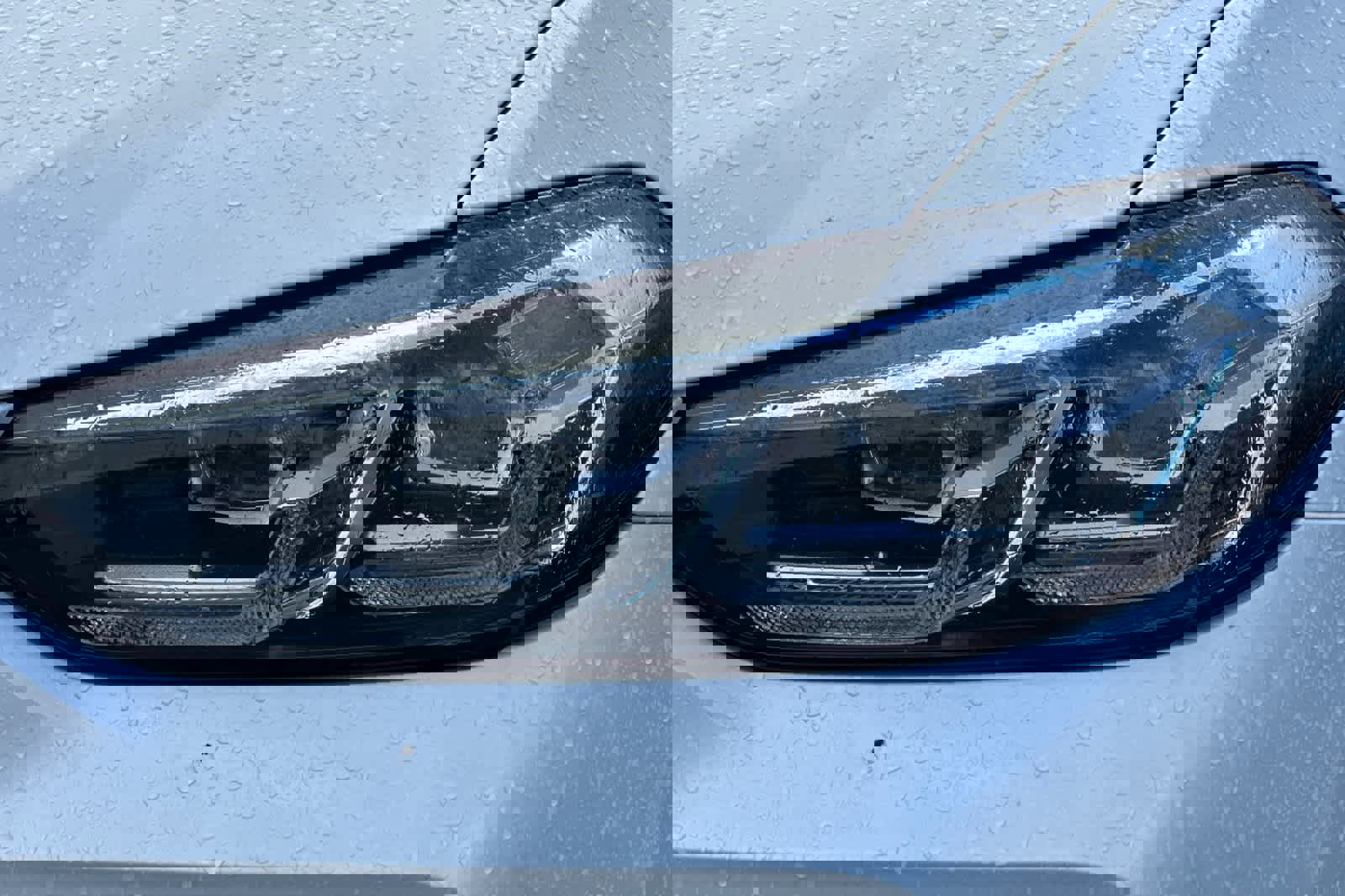 Used 2024 BMW X4 xDrive30i w/ Premium Package image 10