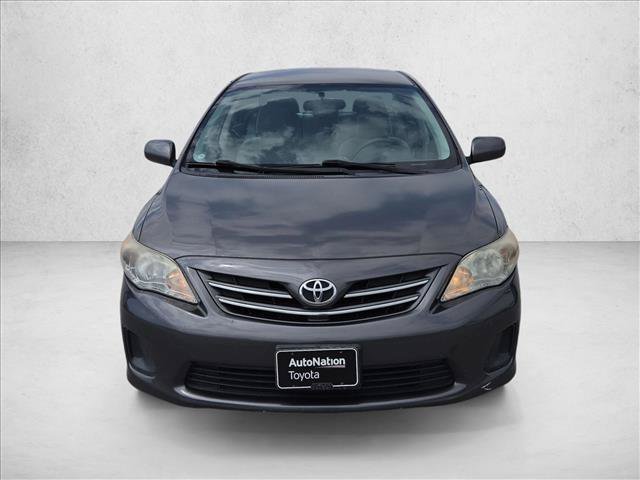 Used 2013 Toyota Corolla LE FWD image 2