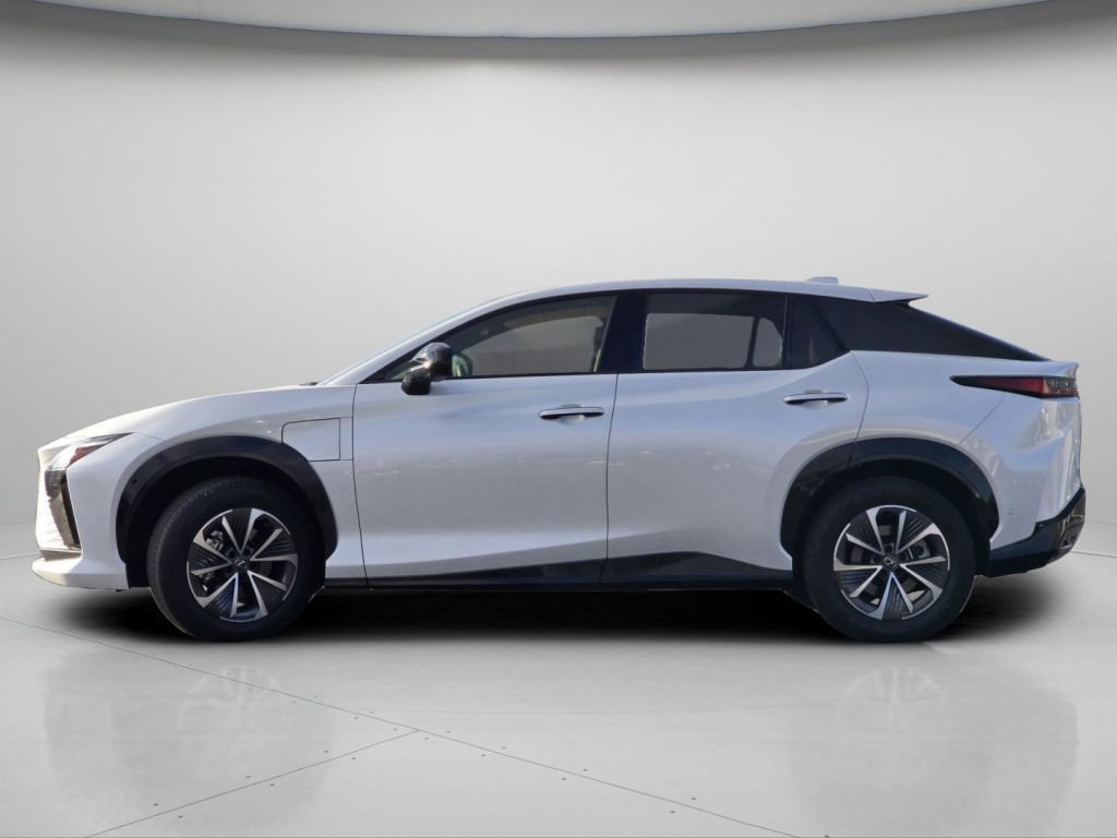 Used 2023 Lexus RZ 450e Premium w/ Technology Package image 18