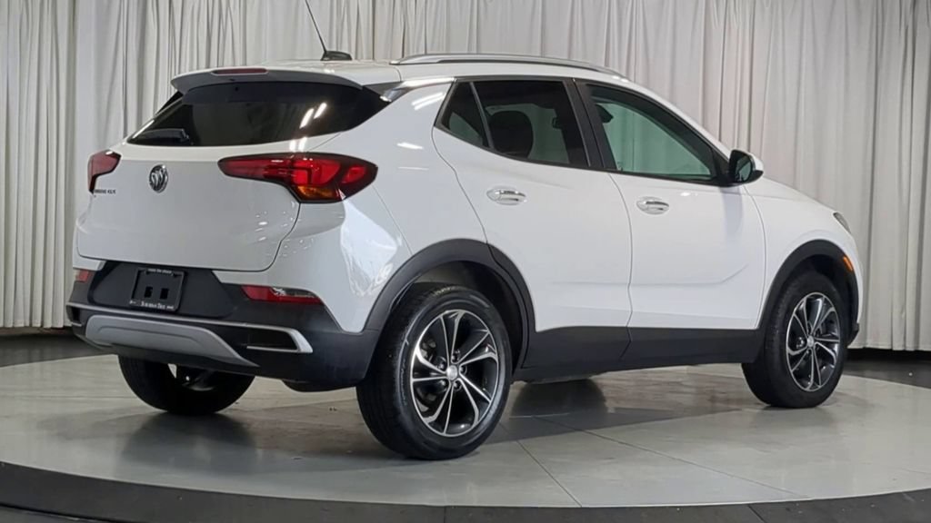 Used 2023 Buick Encore GX Select AWD/4WD image 10