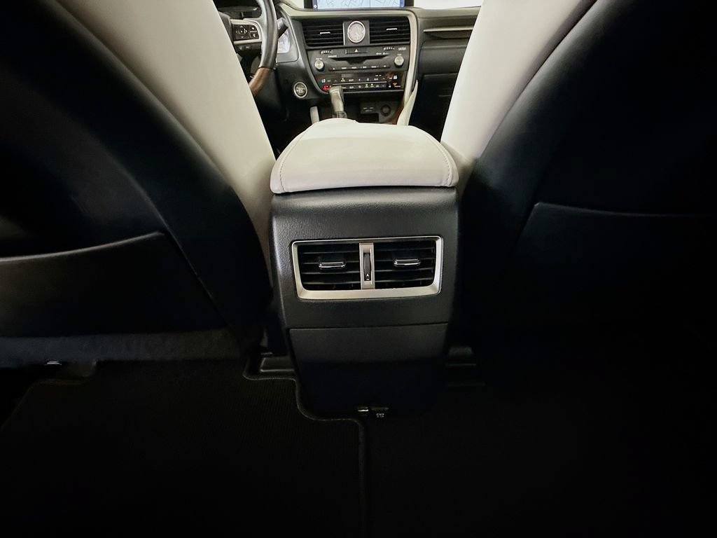 Certified 2020 Lexus RX 350L Premium w/ Premium Package AWD/4WD image 26