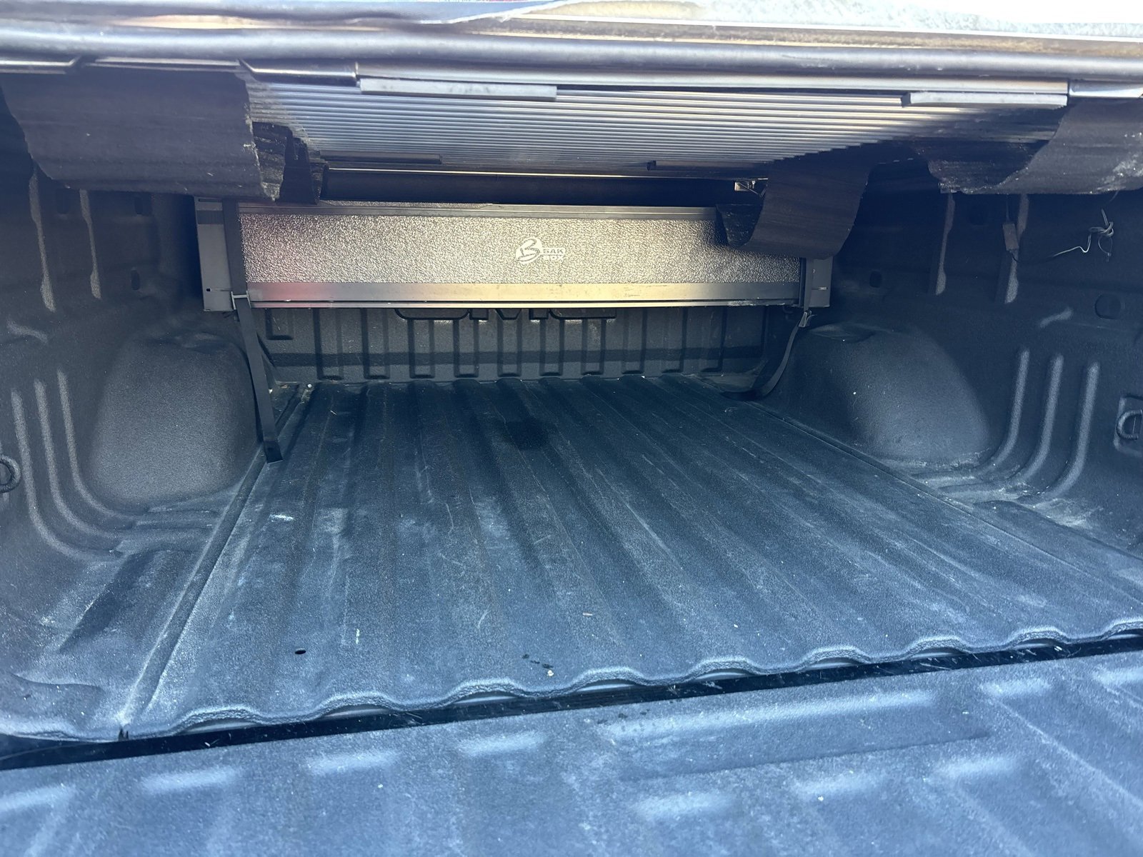 Used 2017 GMC Canyon SLE w/ All Terrain X Package image 25