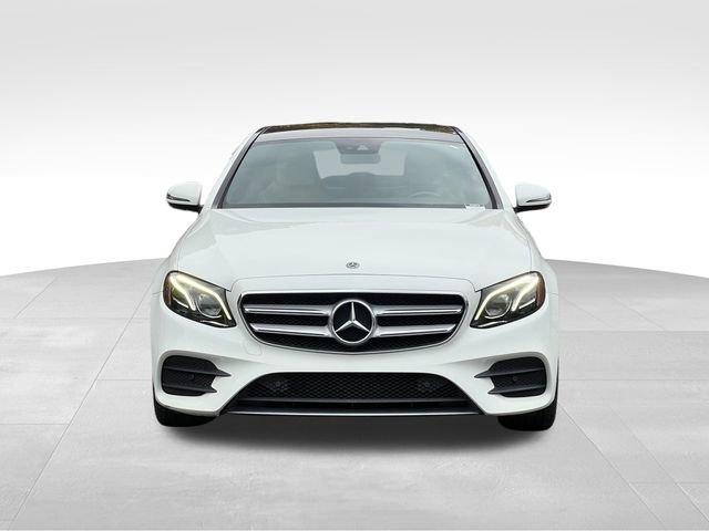 Used 2018 Mercedes-Benz E 400 4MATIC Sedan image 8