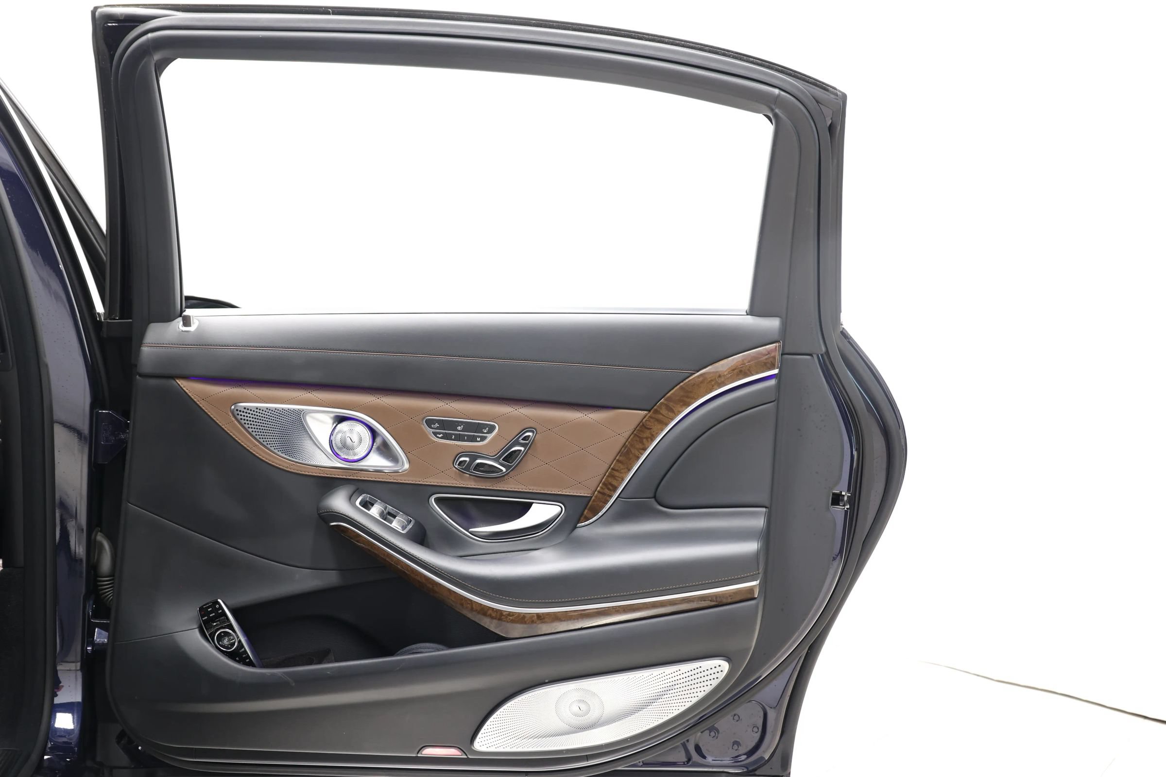 Used 2016 Mercedes-Benz Maybach S 600 image 75