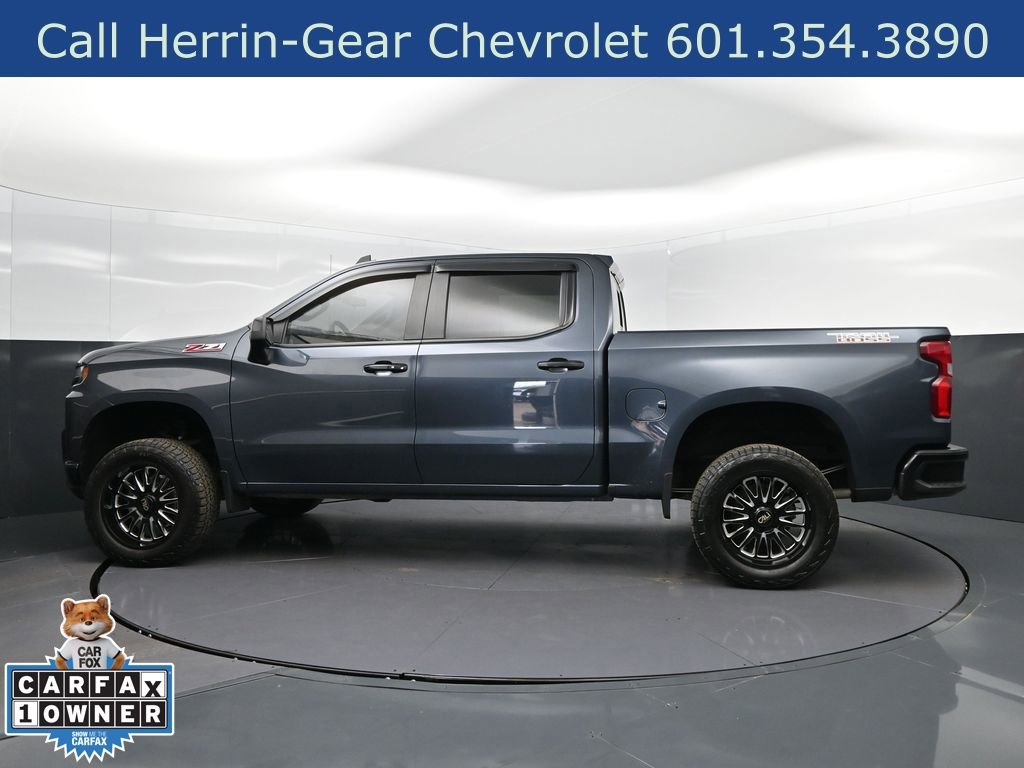 Used 2021 Chevrolet Silverado 1500 LT Trail Boss w/ Convenience Package II image 4
