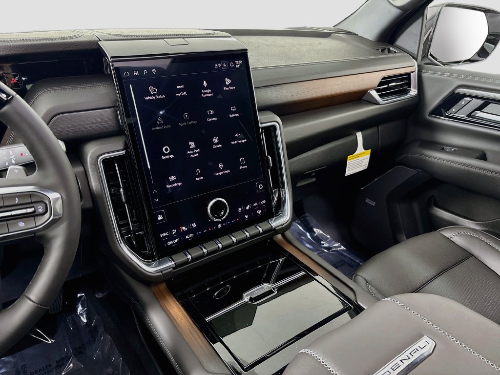 New 2026 GMC Yukon XL Denali w/ Denali Reserve Package AWD/4WD image 24