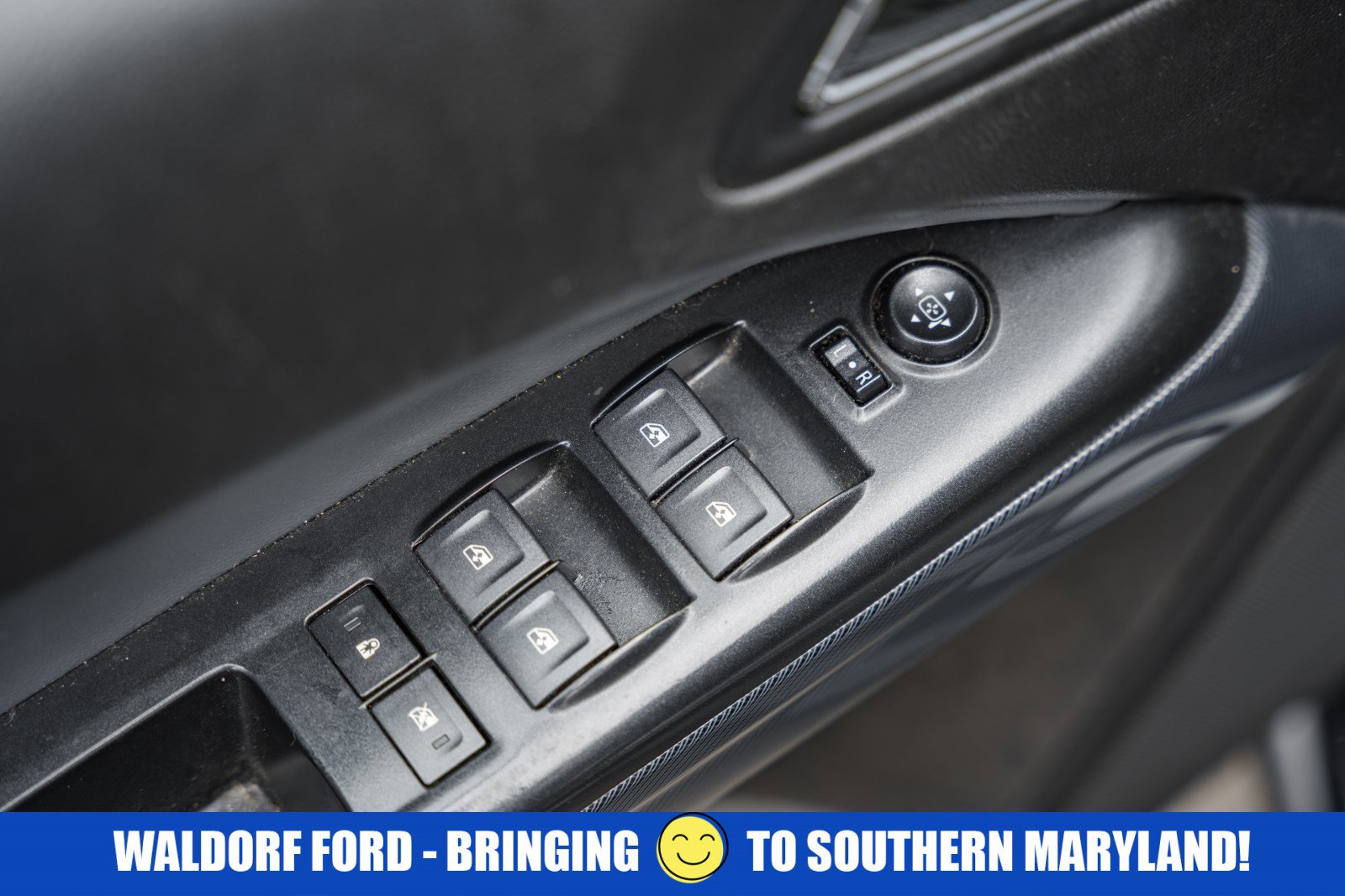 Used 2018 Chevrolet Colorado Z71 image 34