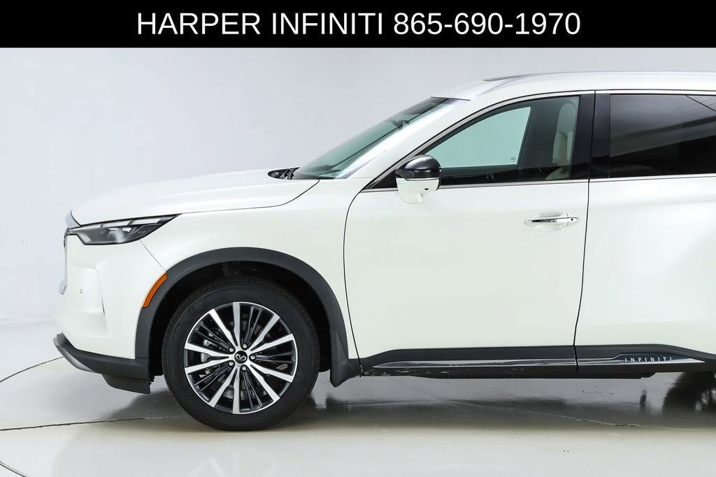 Used 2023 INFINITI QX60 Sensory w/ Cargo Package AWD/4WD image 43
